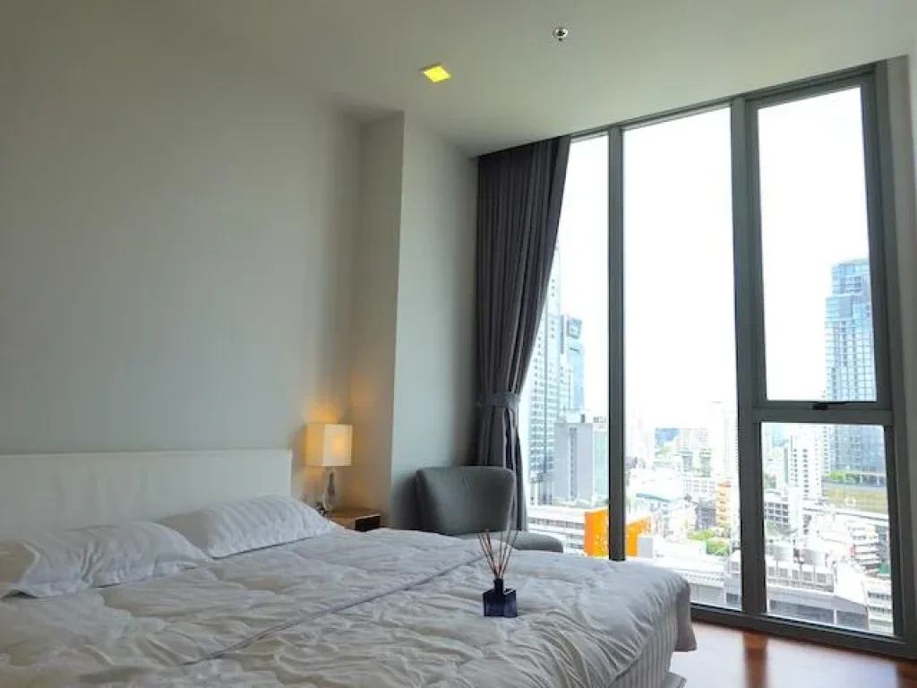 HYDE SUKHUMVIT 11 for SALE fully furnished