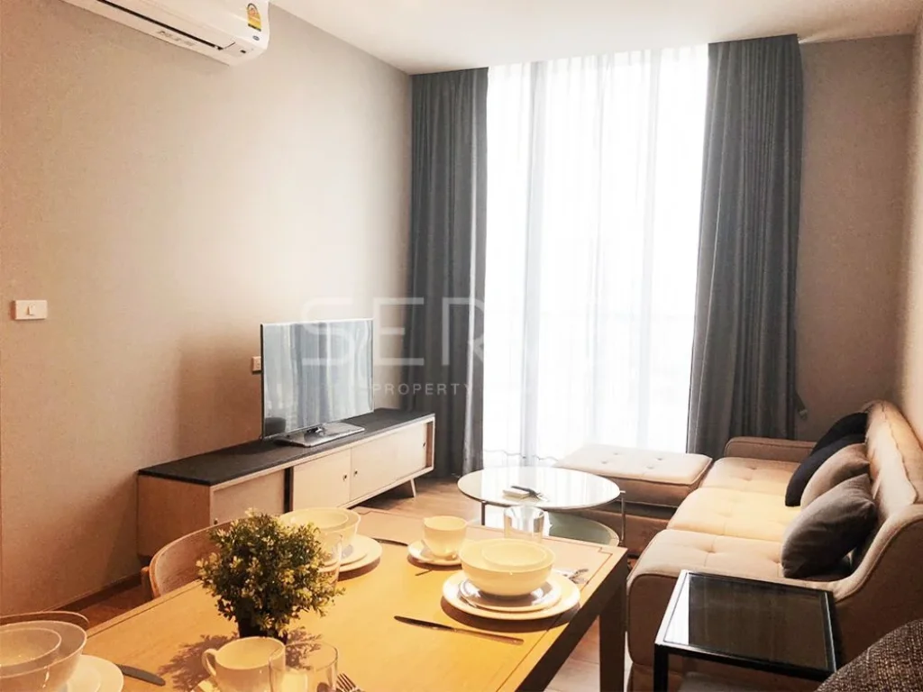 Hot Price 2 Beds Corner Unit ห้องสวย 38 K พร้อมให้เช่าคอนโดที่ Park 24 BTS Phrom Phong