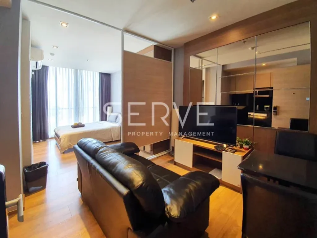 Nice Room Studio on Super High Fl in BTS Phrom Phong 20 K ให้เช่าที่คอนโด Park 24