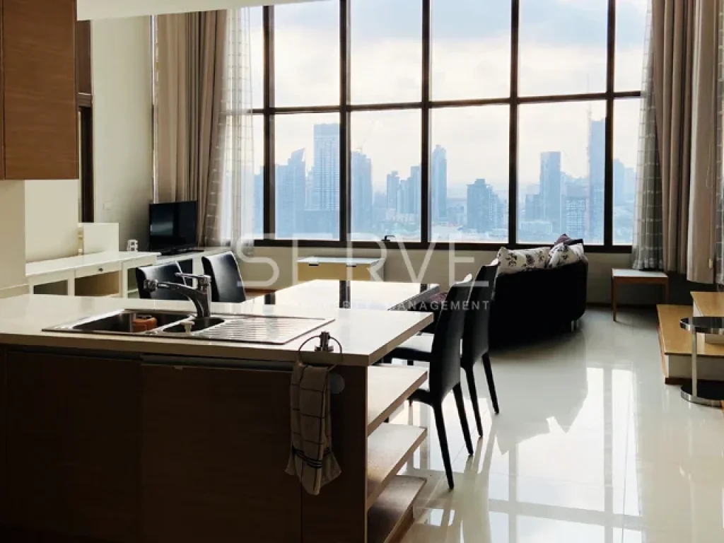 ให้เช่า Duplex Corner Unit 2 Beds ที่คอนโด The Emporio Place ทำเลทอง BTS Phrom Phong 75 K