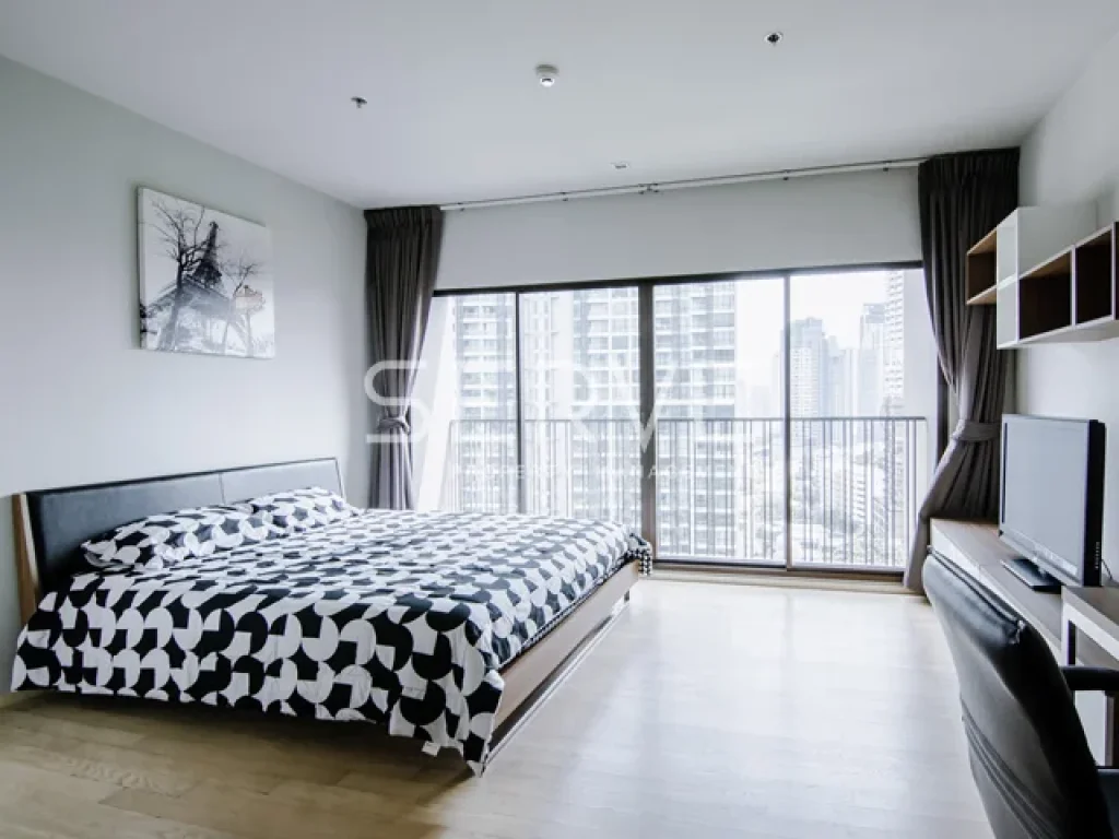 Hot Deal Studio with Bathtub Nice Room ที่ Noble Refine at Sukhumvit 26 BTS Phrom-Phong 25 K