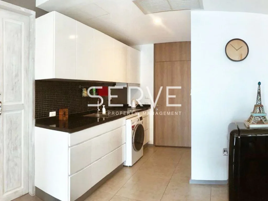 Good Deal and Good Location Modern 1 Bed ที่ Noble Refine BTS Phrom-Phong 30 K