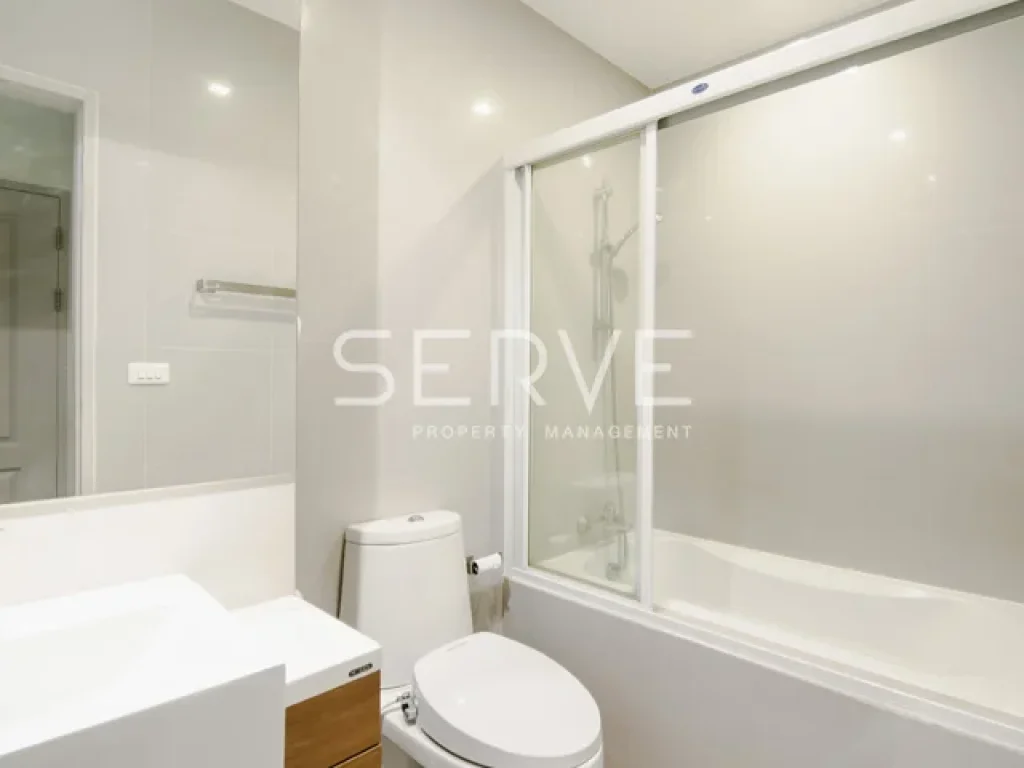 ห้องสวยราคาดี Bright Style 1 Bed with Bathtub ที่ Noble Refine BTS Phrom-Phong 35 K