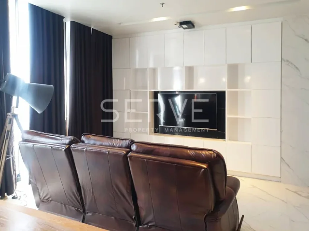 ราคาดีกับ Luxury Style Corner 2 Beds 120 K พร้อมให้เช่าที่คอนโดNoble Ploenchit BTS Phloen Chit