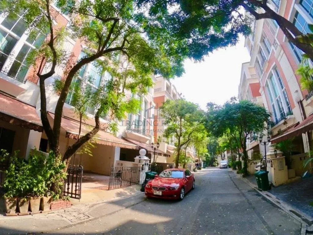 ให้เช่า Townhouse Moo Bann Klang Krung Thonglor Sukhumvit 55 400ตรม ปรับปรุงใหม่แล้ว 4 นอน