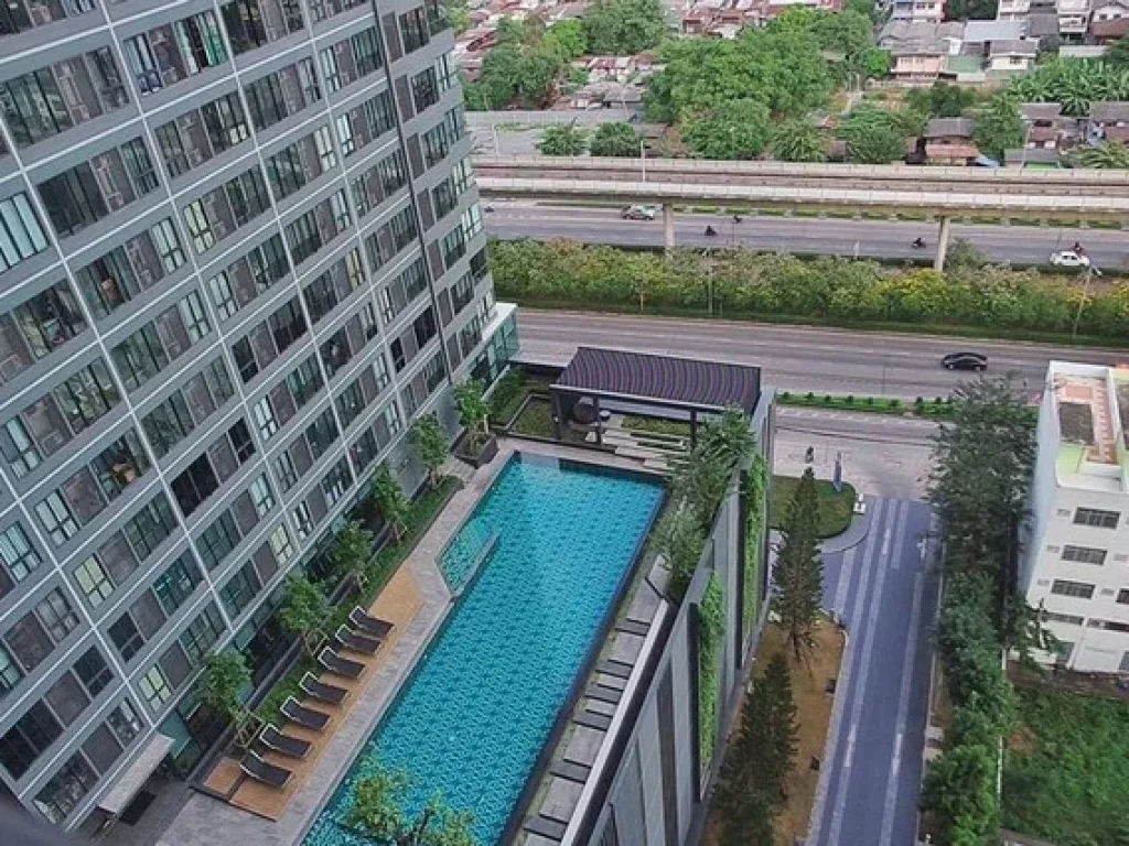 ให้เช่า Ideo Sathorn Thaphra Studio วิวสระ ทิศเหนือ แบบครัวติดระเบียง 9500 บาท P08056307