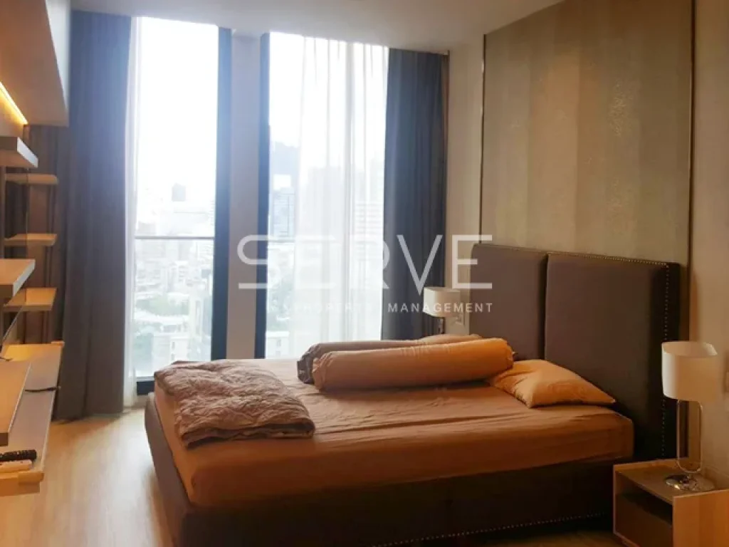 ให้เช่าคอนโด Noble Ploenchit BTS Phloen Chit Corner 3 Beds with Bathtub East side 150 K