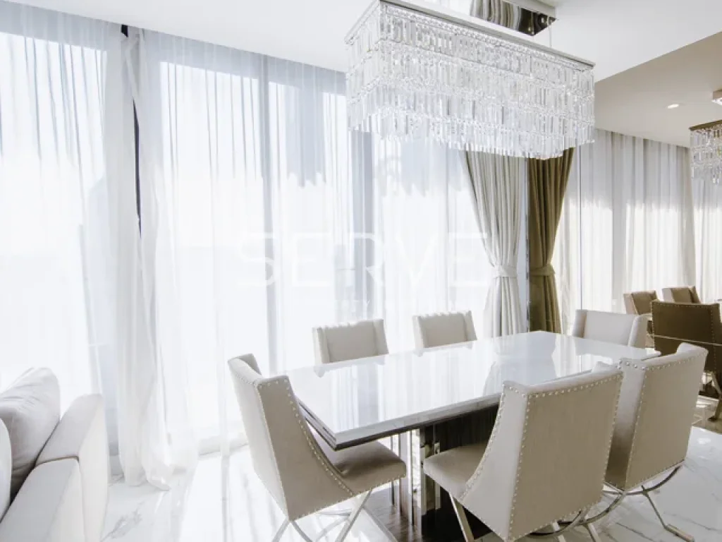 Luxury Duplex Corner 3 Beds with Bathtub 230 K ให้เช่าที่คอนโด Noble Ploenchit BTS Phloen Chit