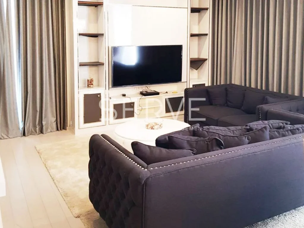 Nice Room Duplex Corner 3 Beds with Bathtub 230 K ให้เช่าที่คอนโด Noble Ploenchit BTS Phloen Chit