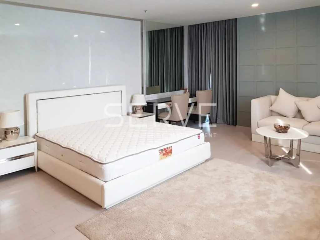 Nice Room Duplex Corner 3 Beds with Bathtub 230 K ให้เช่าที่คอนโด Noble Ploenchit BTS Phloen Chit