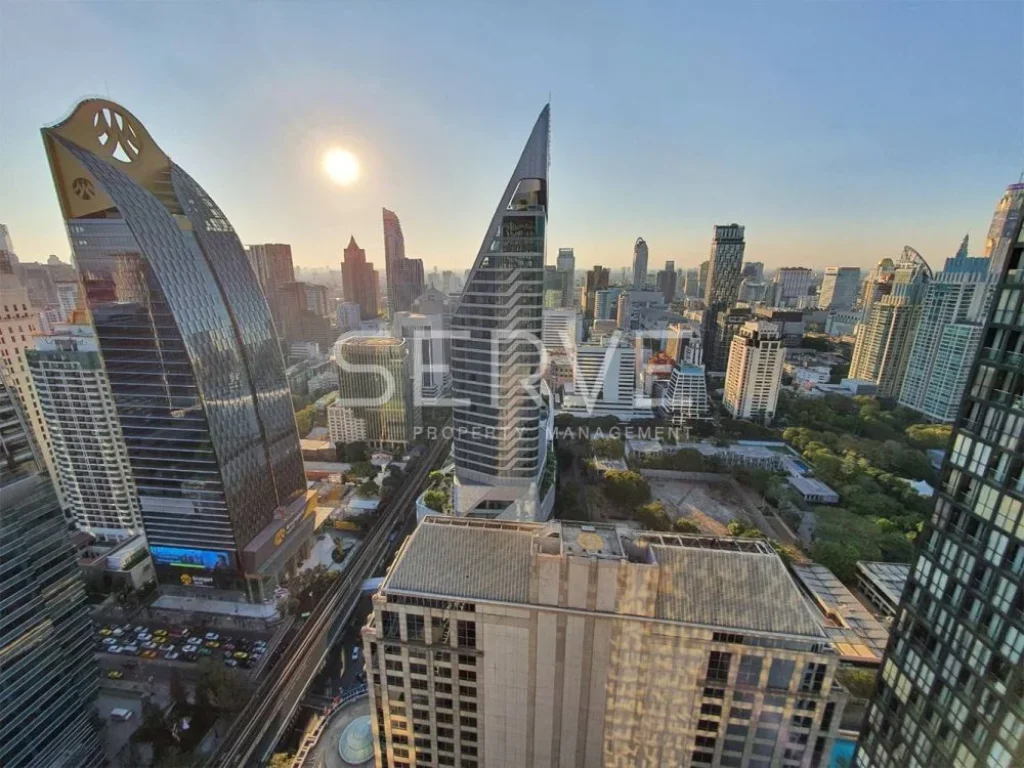 Super High fl 35 Up Studio with Partition 45 K ให้เช่าคอนโด Noble Ploenchit BTS Phloen Chit