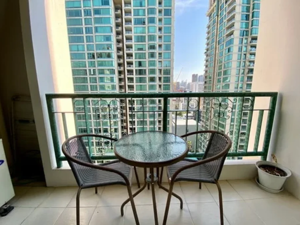 Pleanjit Condo for rent The Address Chidlom 2 bedroomsReady to move innear BTS Chidlom