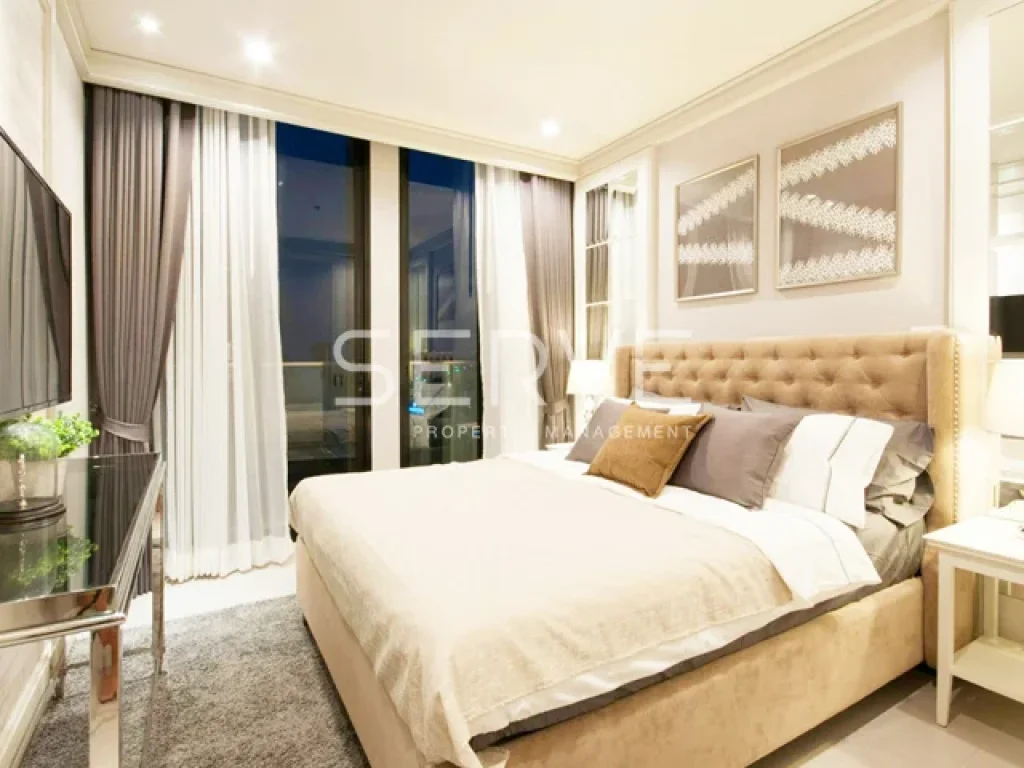 ห้องสวยมาก Luxury Corner 3 Beds 130 K ให้เช่าคอนโดที่ Noble Ploenchit BTS Phloen Chit