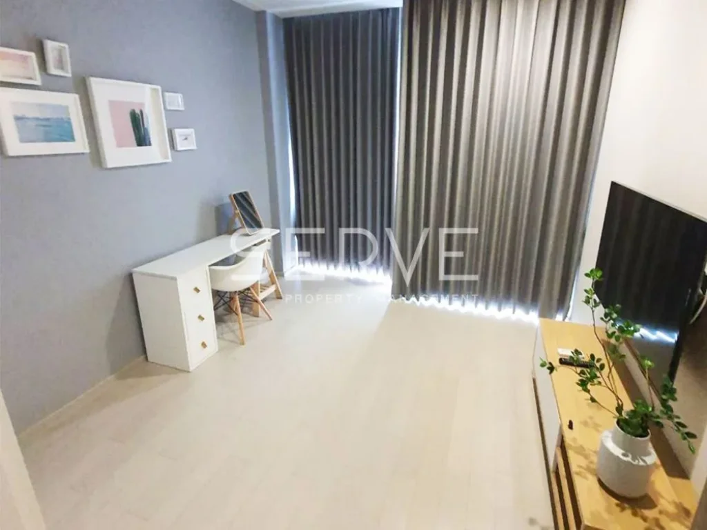 Super High fl 40 Corner 3 Beds 130 K ให้เช่าคอนโดที่ Noble Ploenchit BTS Phloen Chit