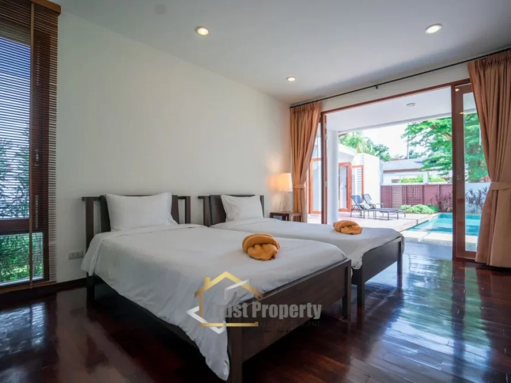 Luxury Coastal Villa at Pranburi For Sale