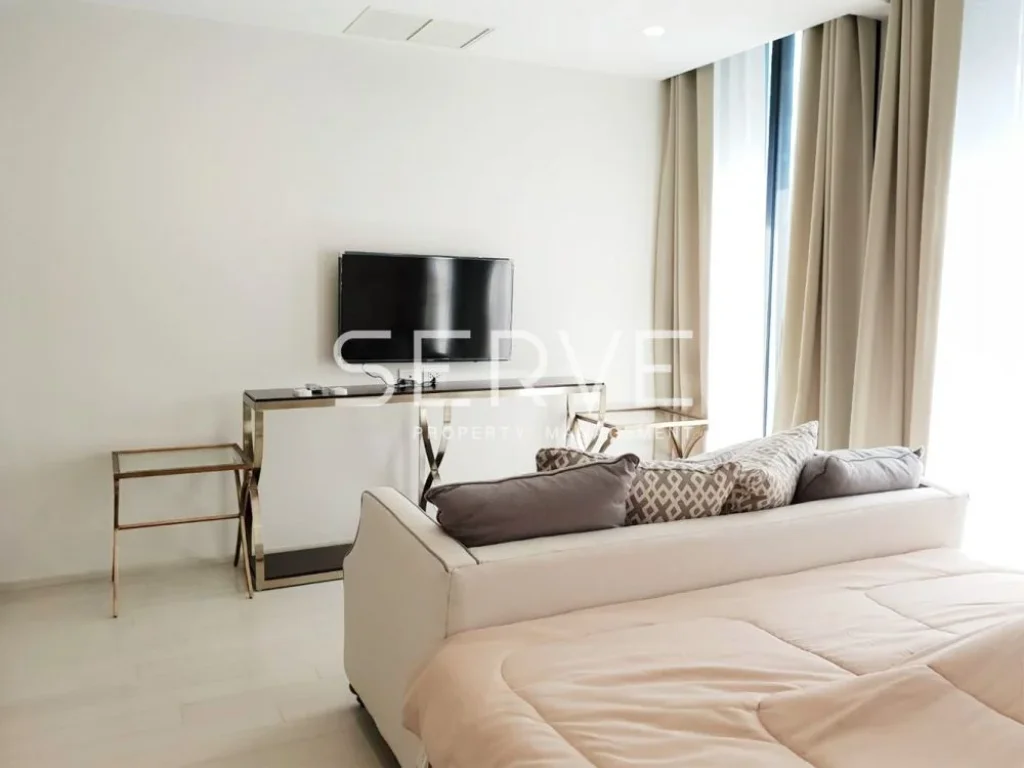 ให้เช่าคอนโด Noble Ploenchit BTS Phloen Chit Nice and Luxury Studio 1 Bed 40 K