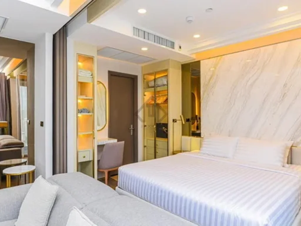 Condo For Rent Ashton Chula-Silom 1 bedroom High Floor fully furnished next to Sam Yan MRT