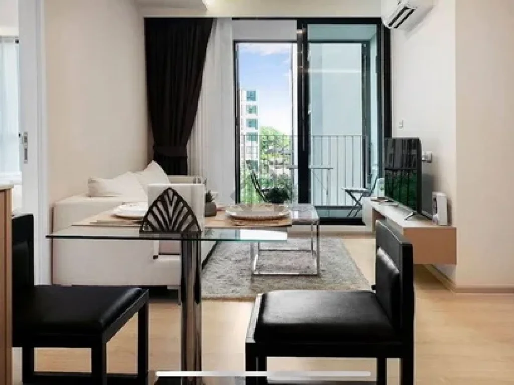 Condo Thong Lo For Sale Vtara Sukhumvit 36 2 bedrooms Corner room Pool view Near BTS Thong Lo