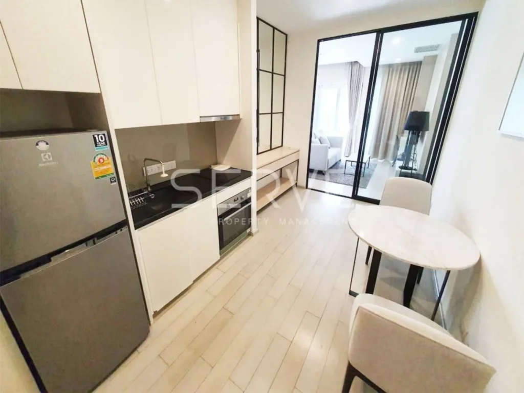 Studio with Partition ห้องสวย ราคาดี 38 K ให้เช่าคอนโด Noble Ploenchit BTS Phloen Chit