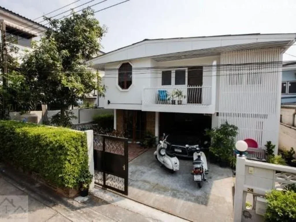 ขายบ้านเดี่ยว 58 ตรว ย่านโชคชัย4 ตกแต่งModern Loft