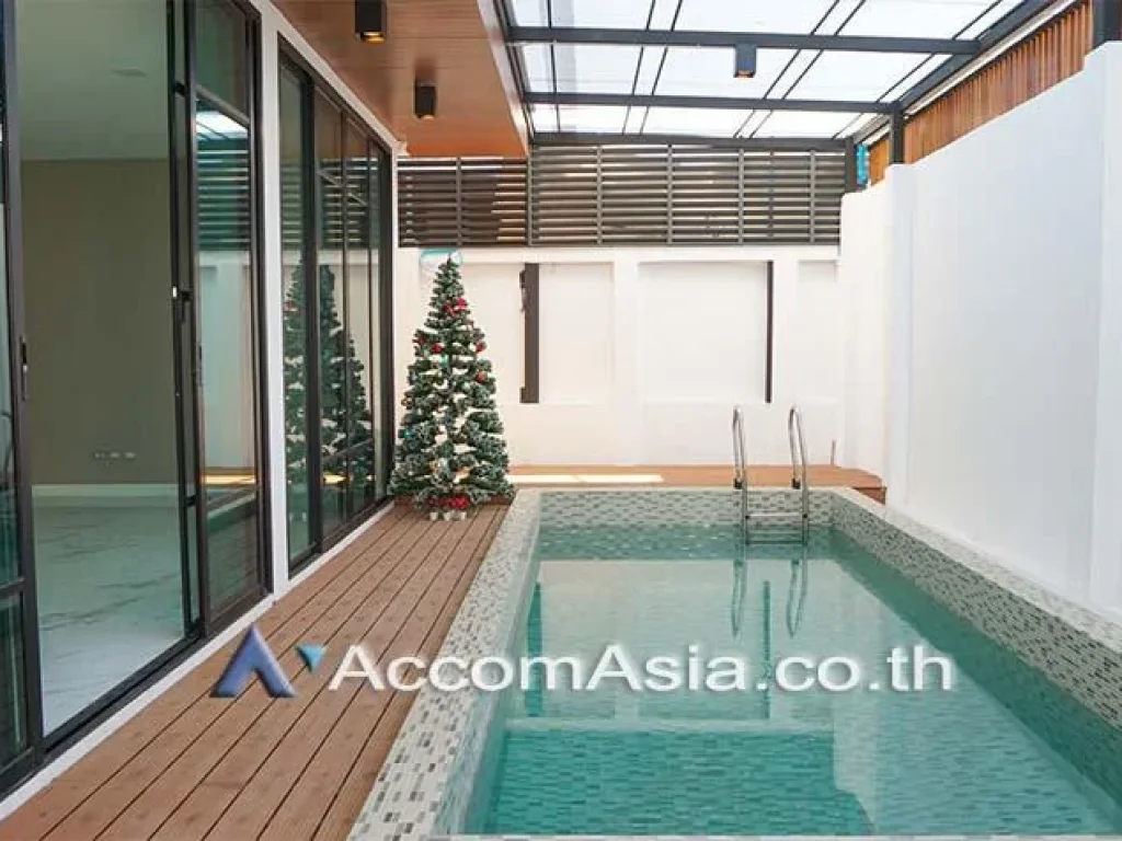 Private Pool House 3 Bedroom For Sale BTS Phra khanong in Sukhumvit Bangkok