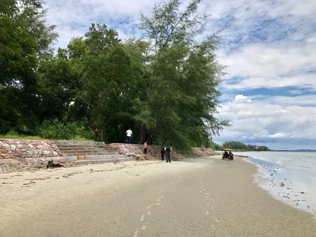  ขายที่ดินติดชายทะเล หาดส่วนตัว หาดทรายขาว โฉนด 2 ไร่