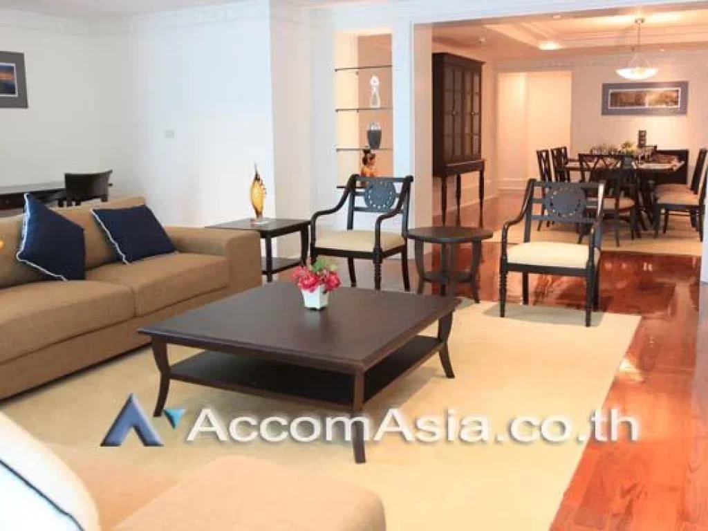 Charming view of Sukhumvit Apartment 3 Bedroom For Rent BTS Nana in Sukhumvit Bangkok