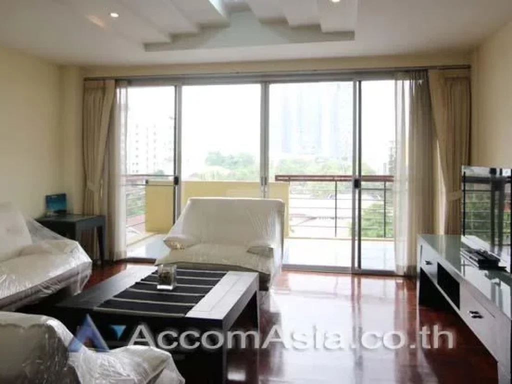 Jungle in the city Apartment 3 Bedroom For Rent BTS Thong Lo in Sukhumvit Bangkok