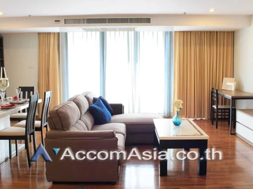 The Contemporary style Apartment 3 Bedroom For Rent BTS Phrom Phong in Sukhumvit Bangkok