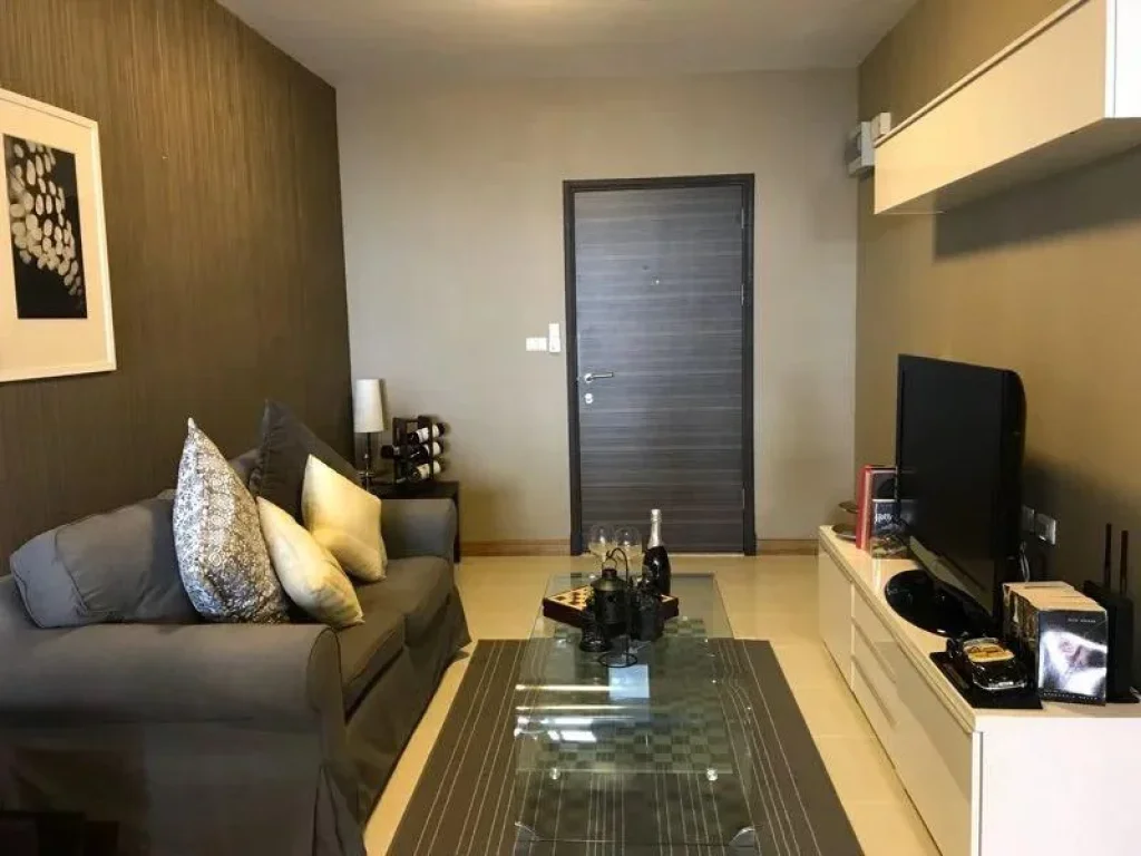 ให้เช่าคอนโด Supalai Park Ekamai-Thonglor 1ห้องนอน 55ตรม ชั้น 31 fully furnished