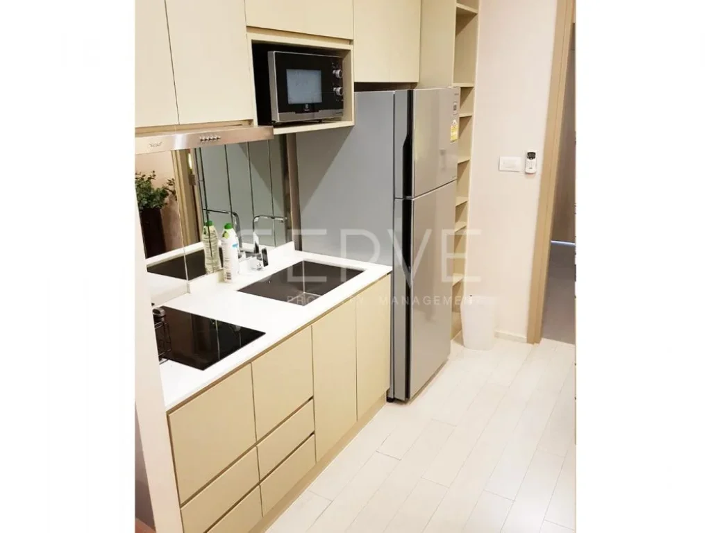 Good View Good Price ให้เช่าที่คอนโด Noble Ploenchit BTS Phloen Chit Studio with Partition 35 K