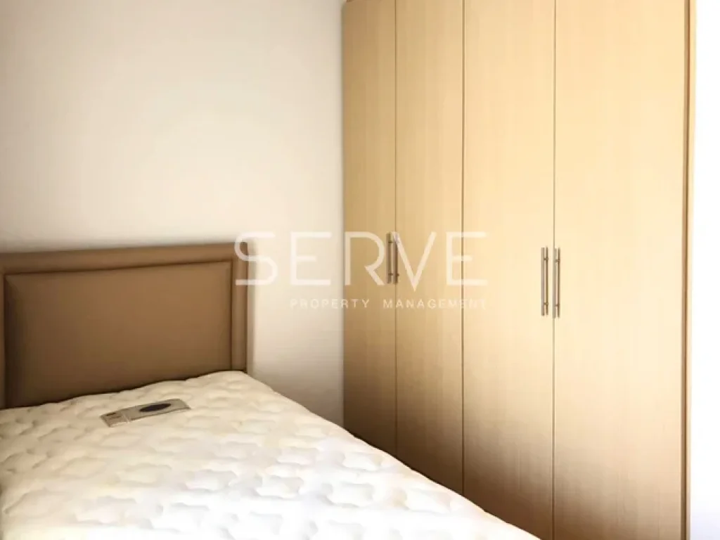 Special River View Corner 2 Beds Unit with Bathtub 45 K ให้เช่าคอนโด Noble Revo Silom BTS Surasak