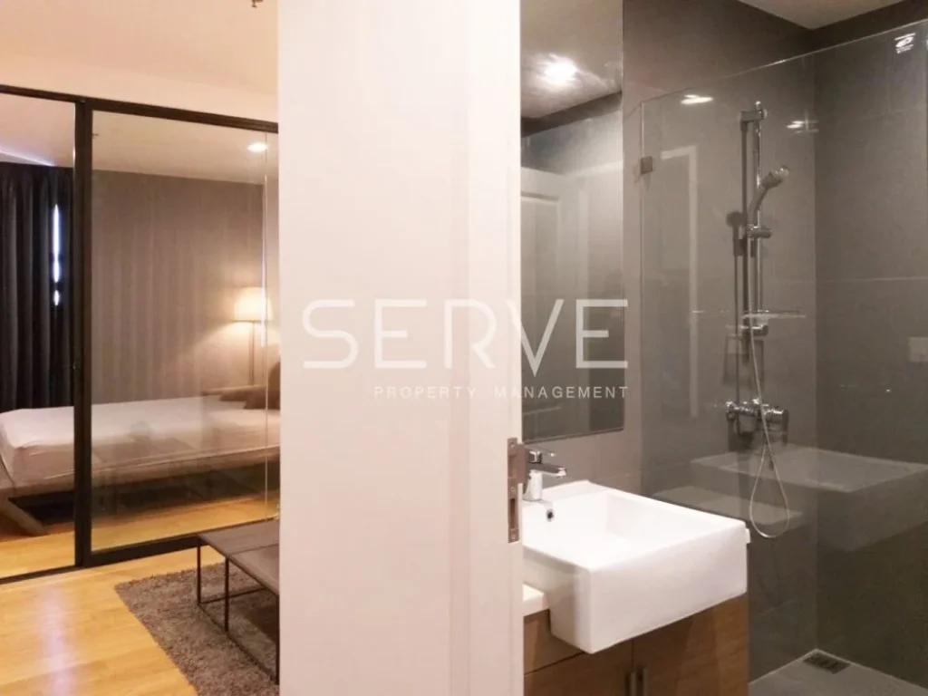 Super High Fl Unblock view Studio for Rent BTS Surasak พร้อมให้เช่าที่คอนโด Noble Revo Silom 25 K