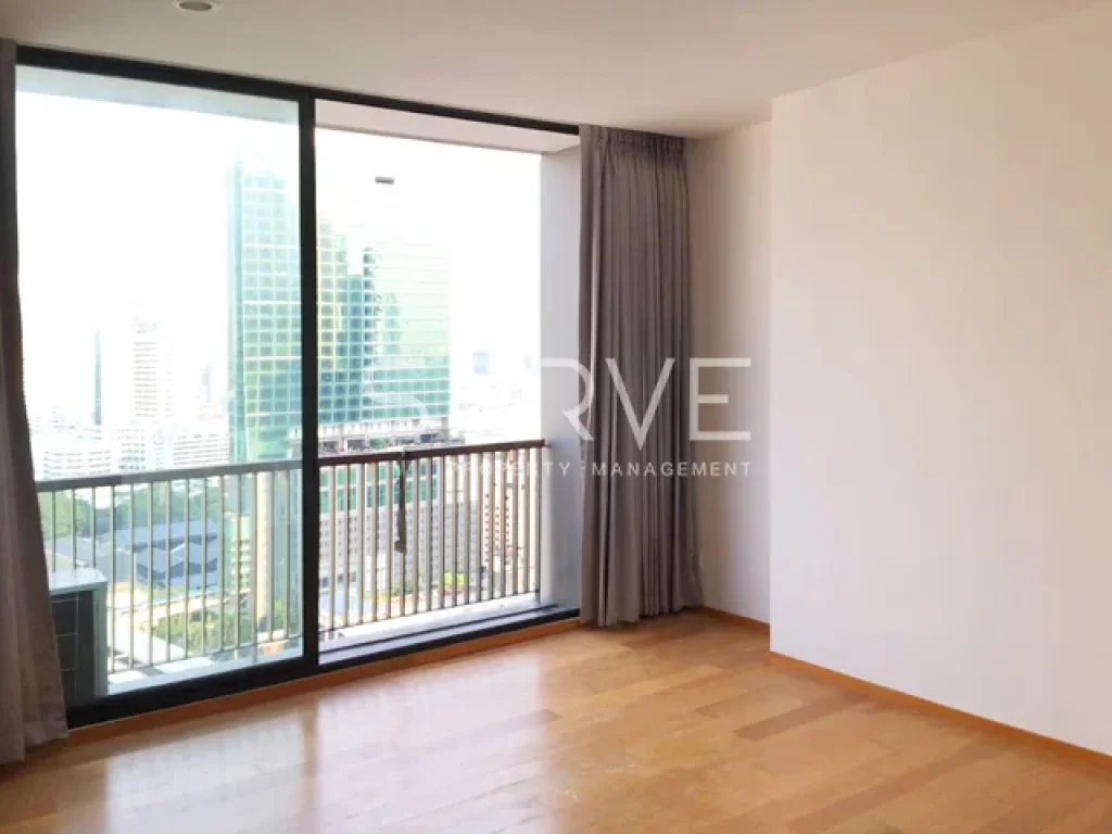 พร้อมให้เช่าคอนโด Noble Revo Silom BTS Surasak Real 1 Bed Corner Large Unit 30 K