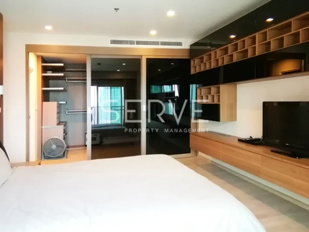 ราคาดีมาก 3 Beds Modern Style 132 sqm 227 MB ขายคอนโด Noble Remix BTS ทองหล่อ