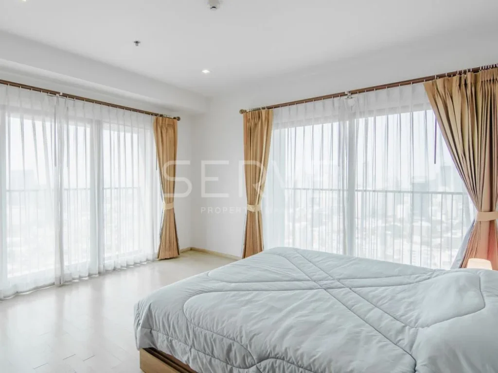 ราคาเพียง 65 K กับ Penthouse Corner Unit 3 Beds พร้อมให้เช่าแล้วที่คอนโด Noble Remix BTS ทองหล่อ