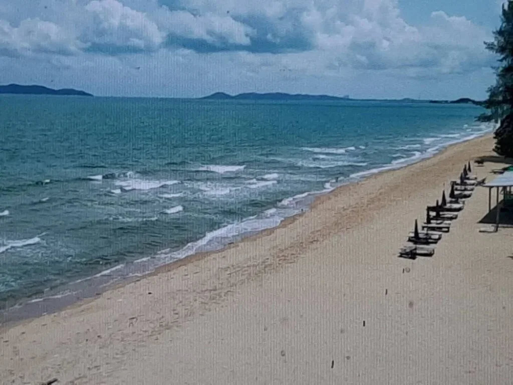 ขายที่ดินติดทะเล ชายหาดส่วนตัว หาดแม่พิมพ์ โฉนด 11 ไร่ หน้าติดถนนลาดยาง น้ำ ไฟ พร้อม