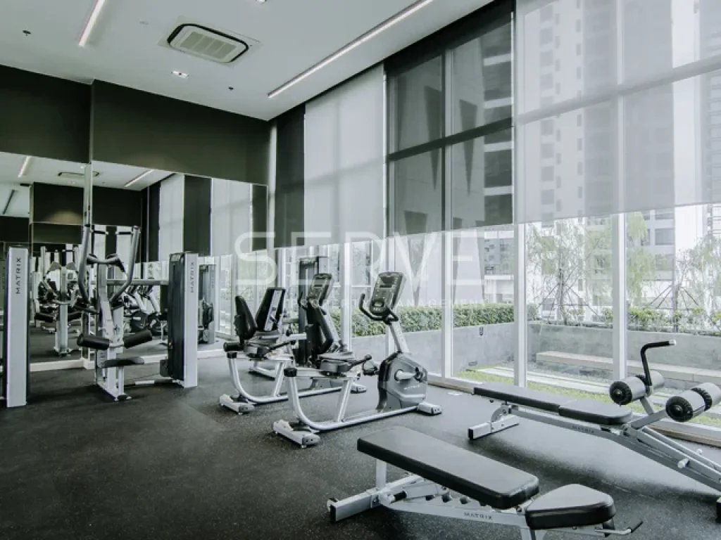 ให้เช่าคอนโดราคาดี Studio เพียง 13K Noble Revolve Ratchada2 Condo for Rent ที่ MRT ศูนย์วัฒนธรรม