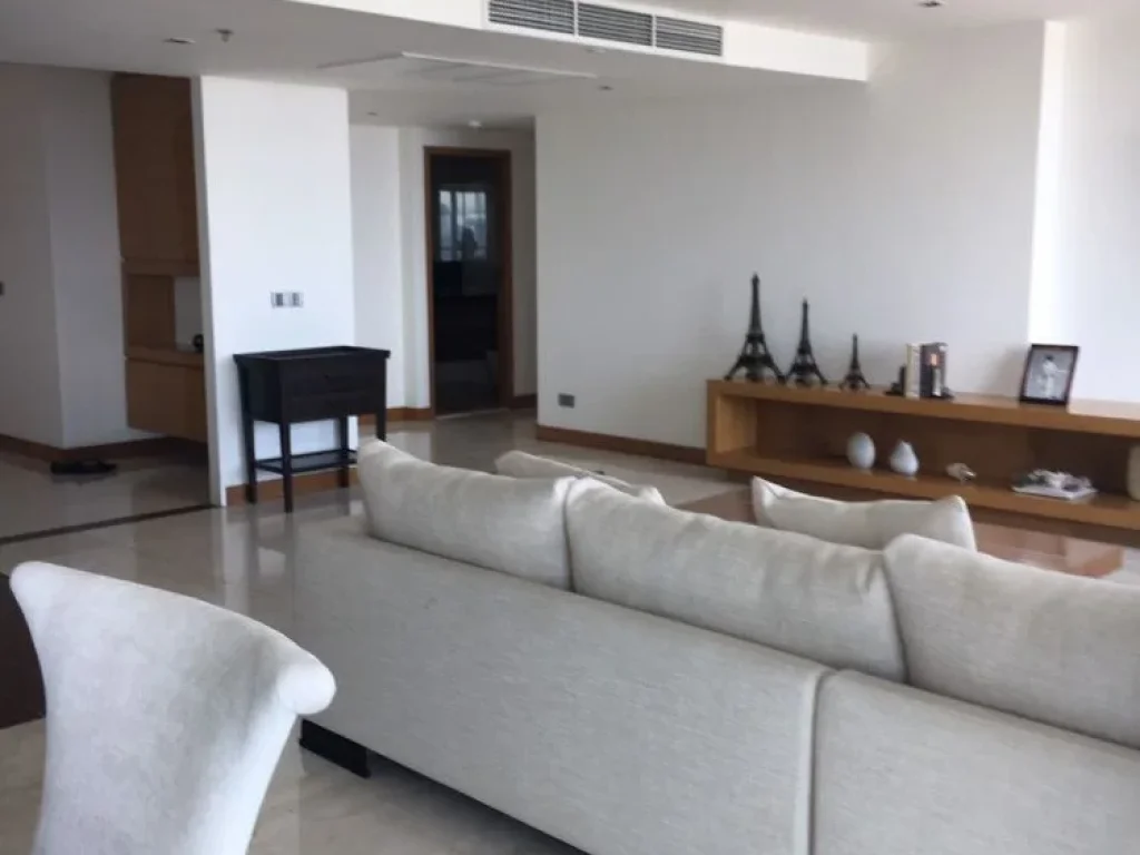 ขายคอนโด เอท ทองหล่อ เรสซิเดนซ์ Eight Thonglor Residences For Sale