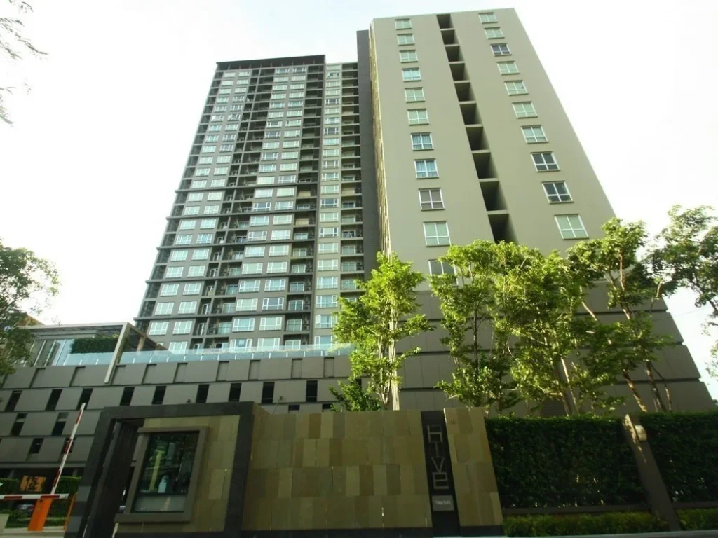 เช่า Hive Sathorn Condo ติด BTS กรุงธนบุรี