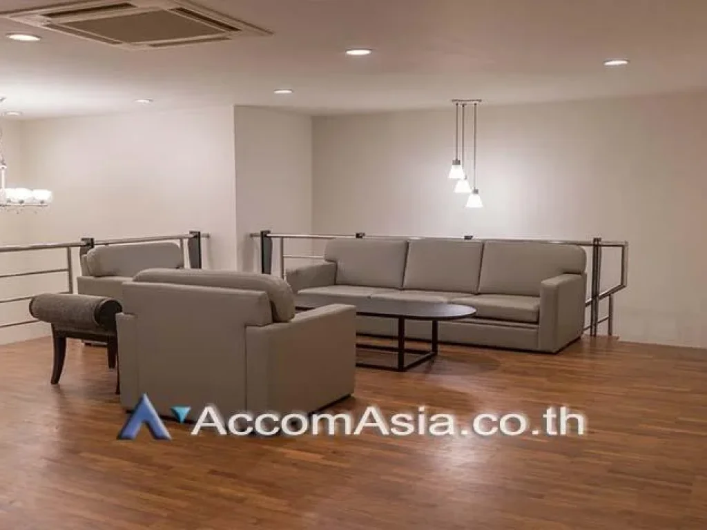 Big Balcony Penthouse President Park Ebony Tower Condominium 4 Bedroom For Rent BTS Phrom Phong in Sukhumvit Bangkok