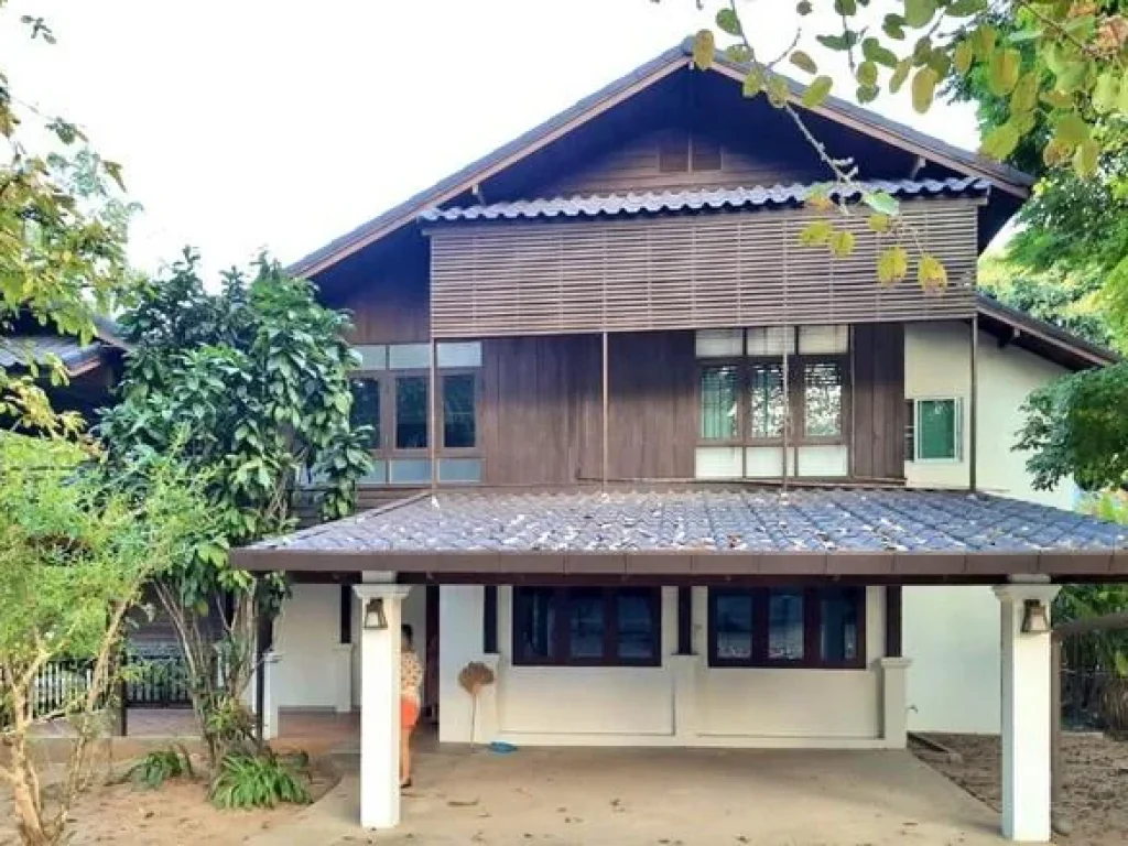 For sale big beautiful wooden house Chiang mai