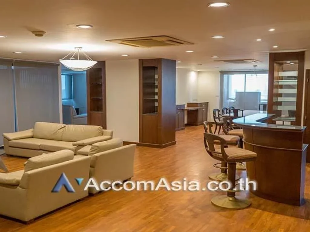 Big Balcony Penthouse President Park Condominium 4 Bedroom For Rent BTS Phrom Phong in Sukhumvit Bangkok