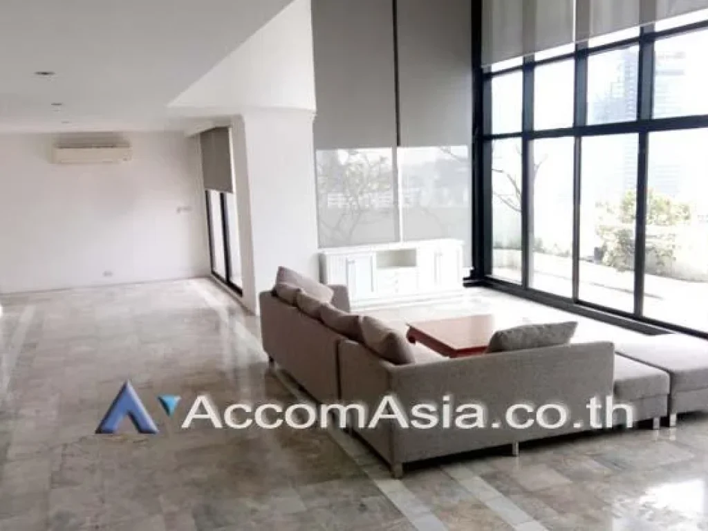 Big Balcony Penthouse Simply Life Apartment 5 Bedroom For Rent BTS Chong Nonsi in Sathorn Bangkok