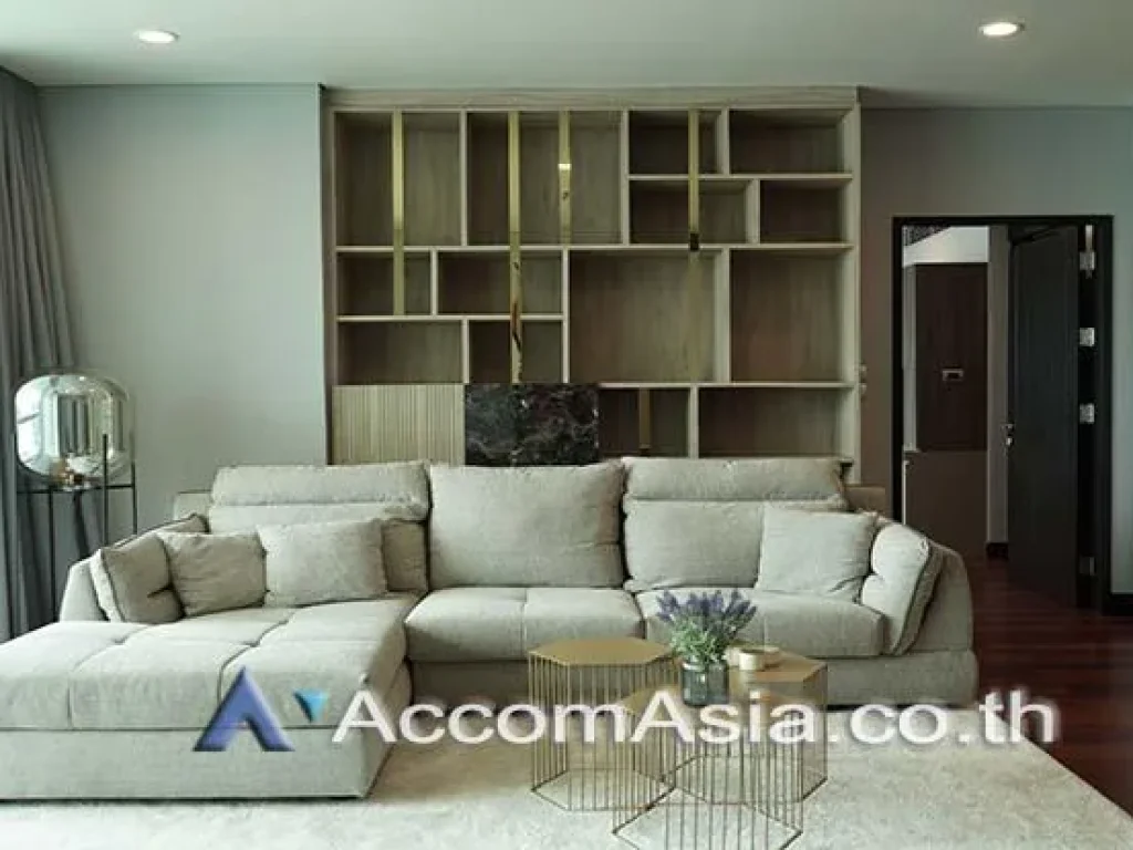 The Park Chidlom Fully Furnished Condominium For Rent BTS Chitlom in Ploenchit Bangkok