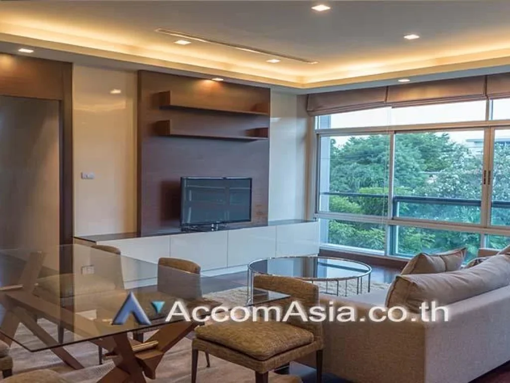 Low Rise Apartment Apartment 3 Bedroom For Rent BRT Thanon Chan in Sathorn Bangkok