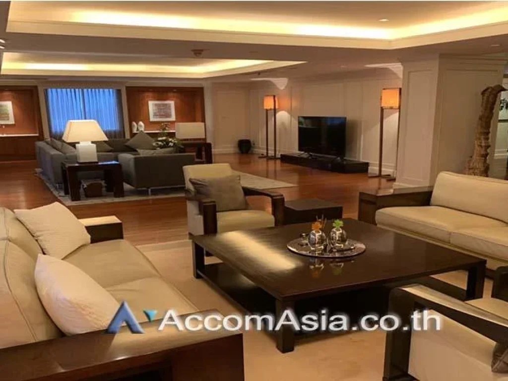 Penthouse Duplex style for Rent with stunning view at Asoke intersection 210 meters to BTS MRT SukSukhumvit Bangkok