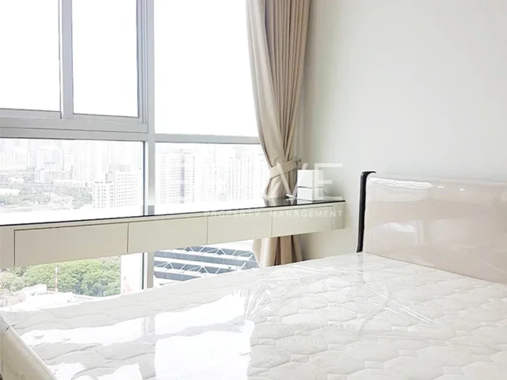 ให้เช่าคอนโด 2 นอน ชั้นสูง 32 K Noble Revolve Ratchada2 Condo for Rent MRT ศูนย์วัฒนธรรม