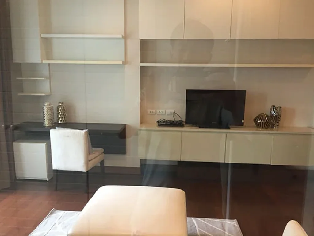 ขายด่วน คอนโด IVY ทองหล่อแต่งสวย แบบ 1 ห้องนอน 10 นาทีจาก BTS ทองหล่อ For Sale A Nice 1 Bedroom Unit at IVY Thonglor