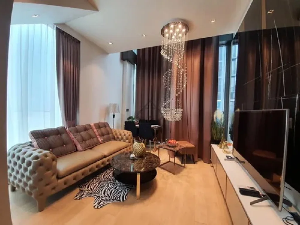 Ploenchit Luxury Condo For rent 28 Chidlom Duplex Room fully furnished near BTS Chid Lom